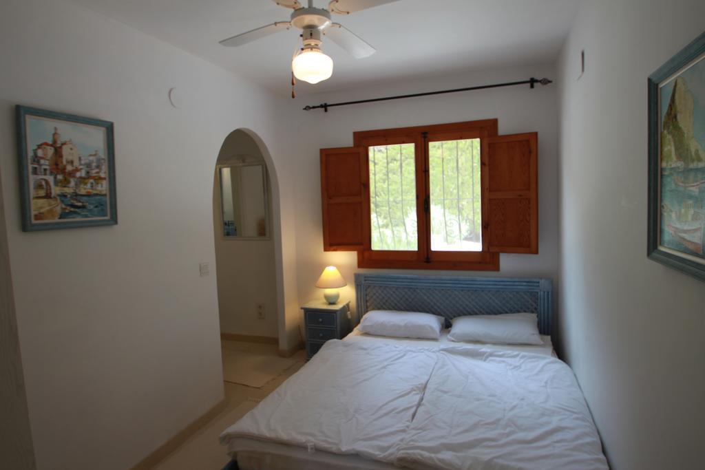 Chrisuli - Well Furnished Villa With Panoramic Views In Moraira Habitación foto